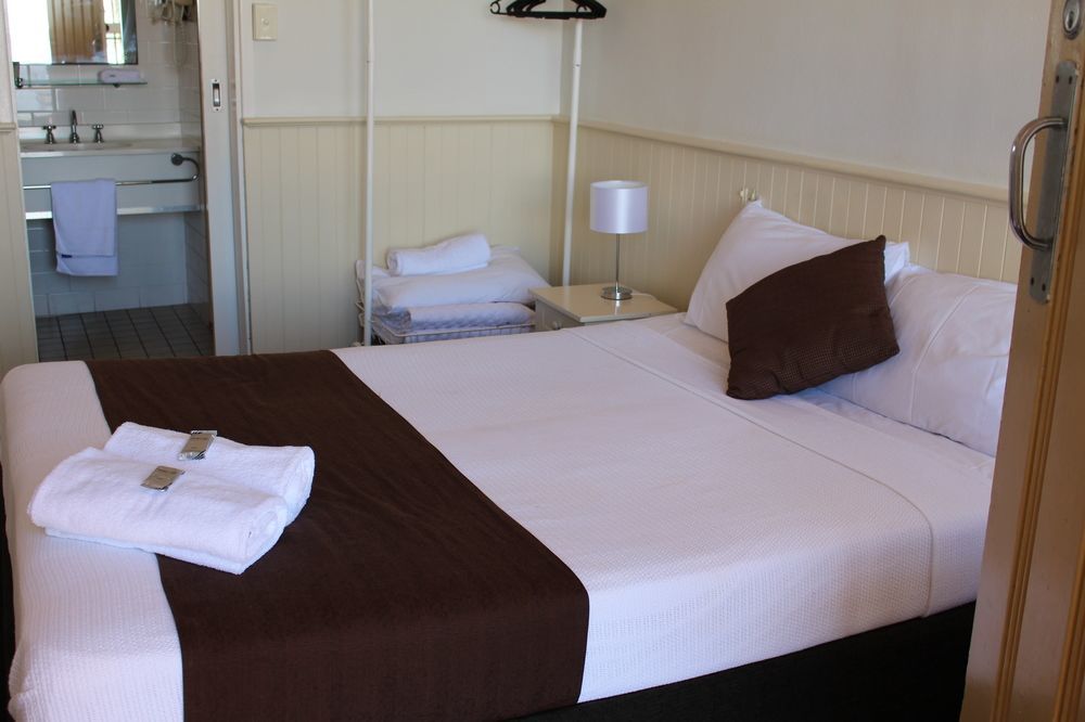 Squid'S Ink Motel Белмонт Екстериор снимка