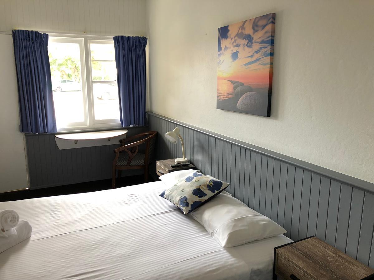 Squid'S Ink Motel Белмонт Екстериор снимка