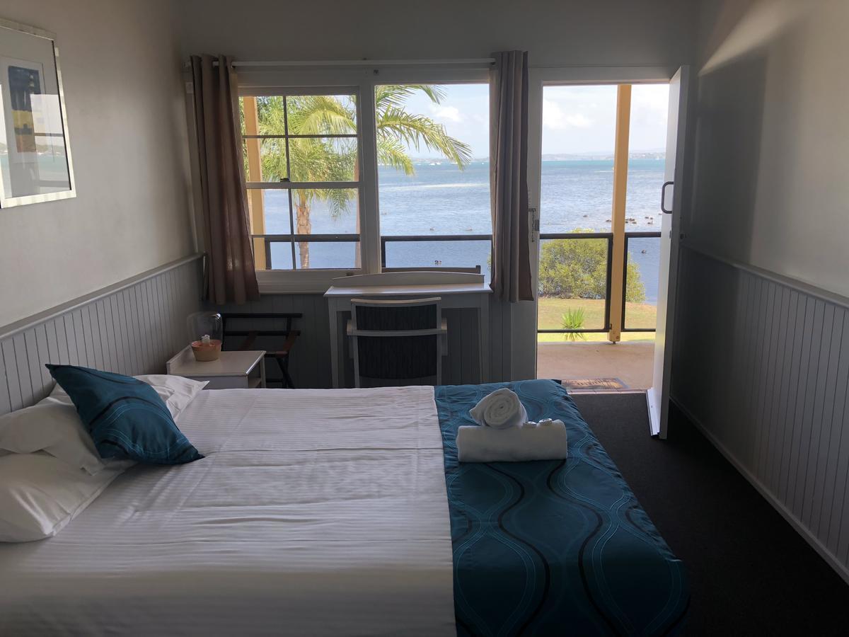 Squid'S Ink Motel Белмонт Екстериор снимка