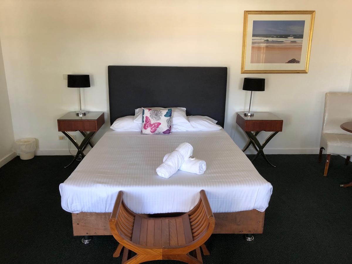 Squid'S Ink Motel Белмонт Екстериор снимка